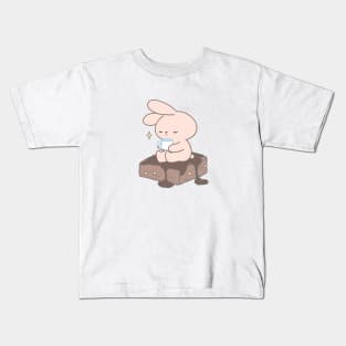 Sweet Serenity: Cute Bunny sit on Bunichoco Brownies Kids T-Shirt